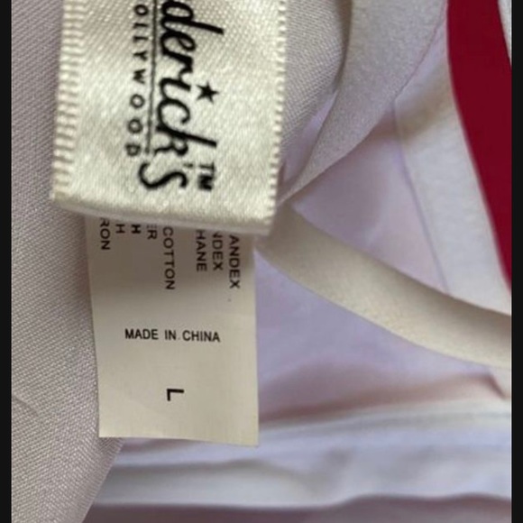 Fredrick’s of Hollywood corset with matching g-string - white & gold cheetah - Picture 8 of 11